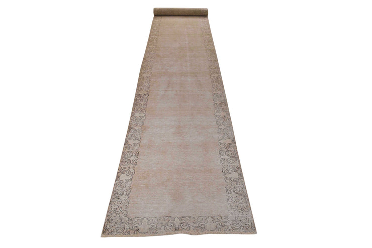 3' x 16' Traditional Whitewash Runner Rug