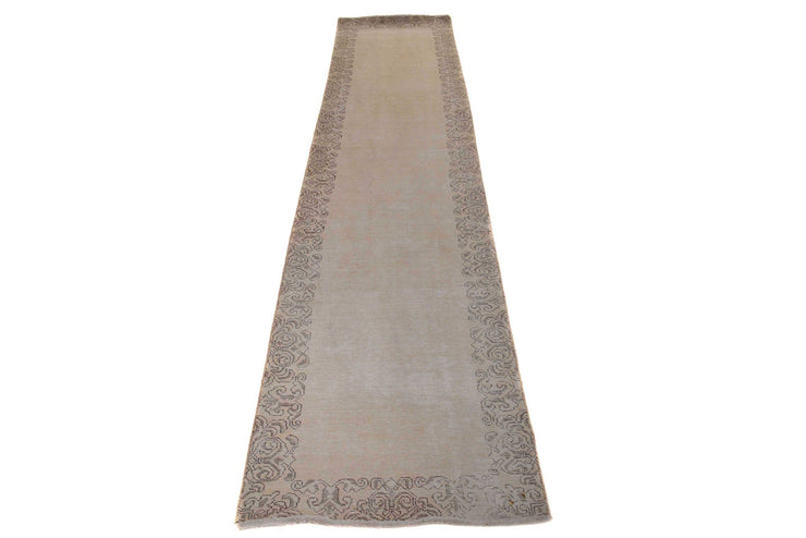 2' x 12' Traditional Whitewash Runner Rug