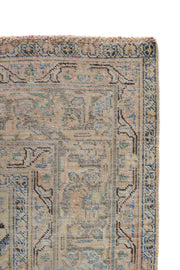 6' x 9' Tabriz Area Rug