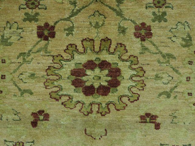 8' x 8' Greenish Ivory Veg Dye Rug