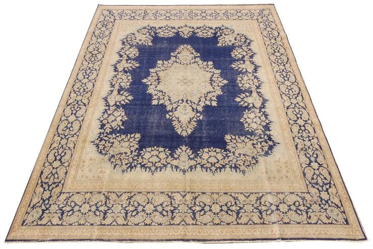 Radiant 10x13 Authentic Hand-knotted Rug - Pakistan - bestrugplace