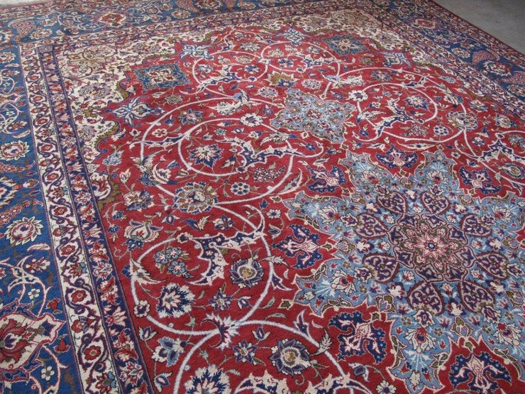 10x15 Authentic Hand-knotted Persian Isfahan Rug - Iran - bestrugplace