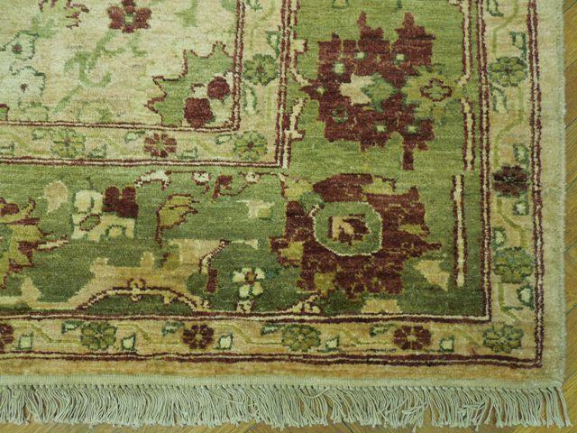 8' x 8' Greenish Ivory Veg Dye Rug