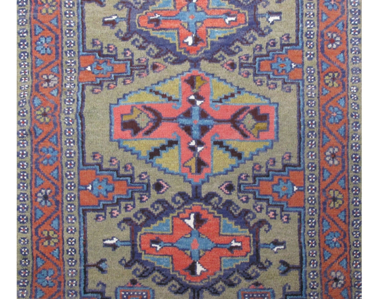 2' x 4' Khaki Brown Persian Vis Rug